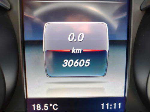 Imagen 13 de 15 de Mercedes-benz Clase C 2018 2.0 200 Cgi Exclusive At
