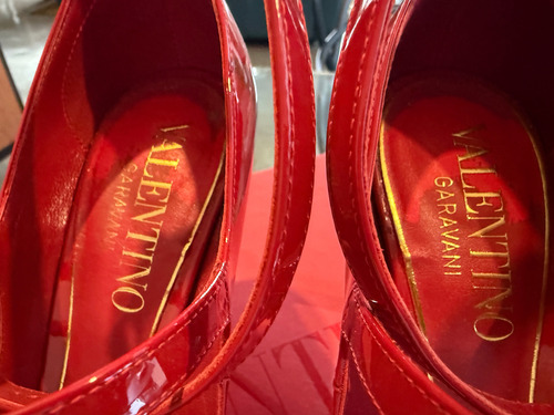 Valentino Garavani Tacones Mujer 37 Rockstud Rojo Charol (Usado)
