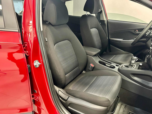 Imagen 15 de 21 de Hyundai Kona Hibrida Safe Y Limited 2023 / Oliva Automotores