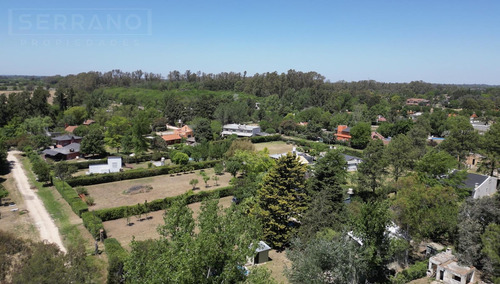 Venta Casa 2 Amb En Parque Sakura, Exaltación De La Cruz.