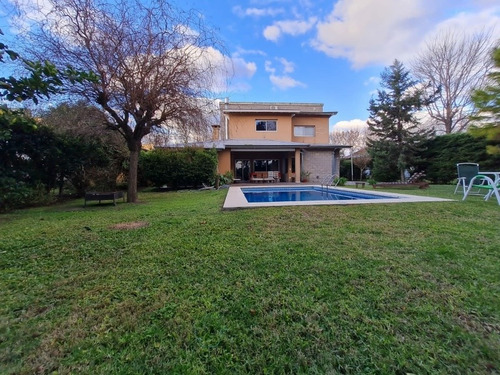 Imagen 8 de 9 de Hermosa Casa En La Arboleda De Garín