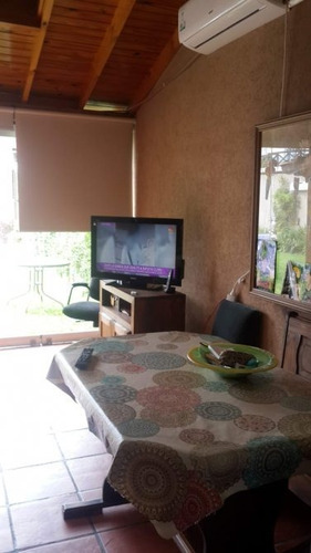 Imagen 5 de 14 de Excelente Construccion En Barrio Cerrado ¨los Robles¨