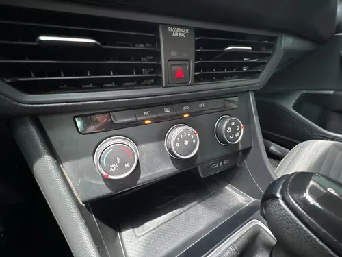 Volkswagen Jetta 1.4 Comfortline At