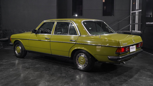 Mercedes Benz 300d 1982 Verde Diesel Impecable!!