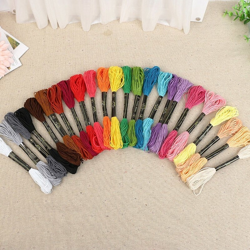 Hilo Para Bordar, 100 Madejas Colores Surtidos