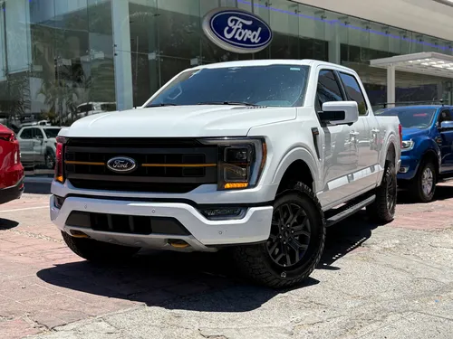 Ford Lobo Tremor High 3.5l. 4x4 2023.