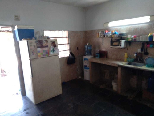 Imagen 4 de 10 de Casa 4 Ambientes A Remodelar En Villa Luzuriaga