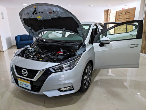 Imagen 8 de 15 de Versa Exclusive Cvt Sin Comisiòn Mas Seguro Gratis 1 Año