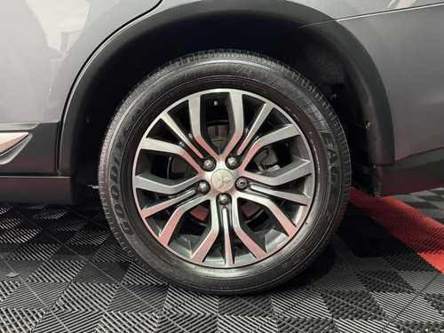 Mitsubishi Outlander Outlander 3.0 V6 GT4