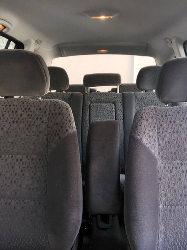 Imagem 11 de 13 de Chevrolet Zafira
