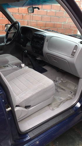 Ford Explorer 1997 4.0 Xlt 4x2
