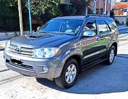 Imagen 8 de 10 de Toyota Sw4 2009 3.0 I Srv At C/cuero 4x4 (2009)