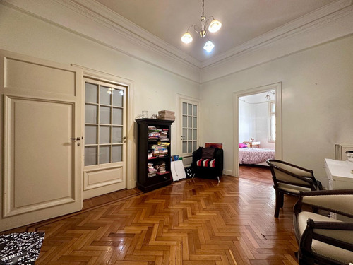 Venta 4 Ambientes Facultad Medicina Recoleta Lumin