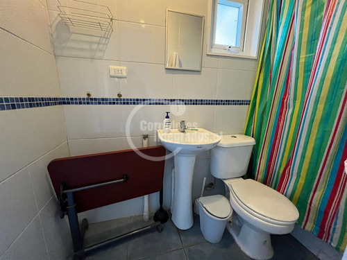 Casa En Venta De 5 Dorm. En Santo Domingo