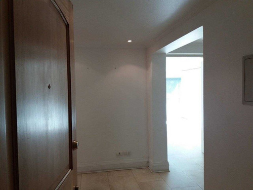 Imagen 1 de 30 de Departamento Piso Bajo Cerca Mall Alto Las Condes