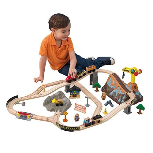 Juego De Tren De Construccion Superior Kidkraft, 61 Piezas