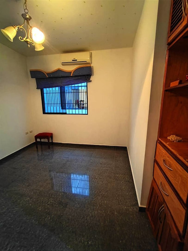 Imagen 8 de 23 de As En Venta Casa En Urbanización Agua Clara As
