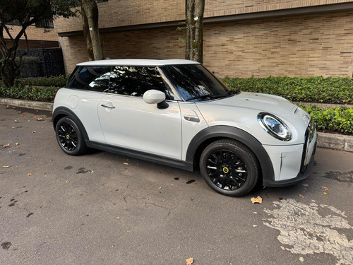 Mini Cooper Se Classic, Modelo 2023
