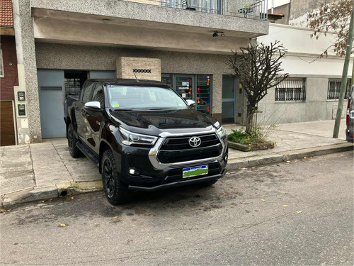 Toyota Hilux Pick-up 2.8 Cd Srv 204cv 4x4