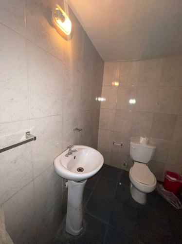 Imagen 3 de 8 de Ofrezco En Venta Local Comercial, Con Estrategica Ubicación En San Cerca Al Terminal De Pasajeros