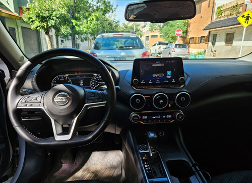 Nissan Sentra 2.0 Advance Cvt