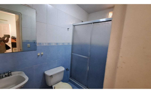 Alquiler Los Chaguaramos Local Comercial En Edificio