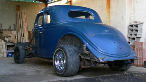 Ford 1935 Cupé 5 Ventanas