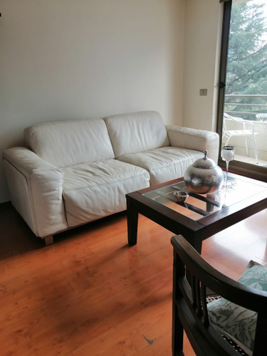 Departamento Amoblado En Metro Alcantara, El Golf,las Condes