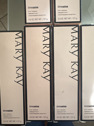 Crema Limpiadora Facial 3-1 Mary Kay