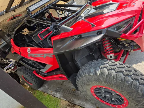 Polaris RZR Rzr pro xp ultimate 1000 turbo