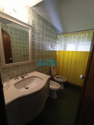 Imagen 15 de 26 de Casa En Excelente Ubicación En Lugano