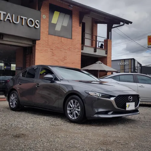 Mazda 3 2.0 Touring At Hibrido Ligero - Mhev