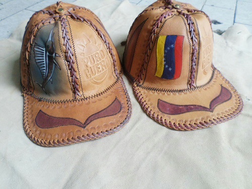 Gorras Con Estampado De Venezuela De Cuero