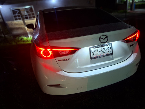 Vendo Bonito Mazda 3 Touring Sedan En Color Blanco Aperlado