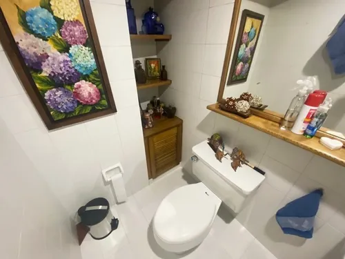 Vendo Apartamento En La Parte Baja De El Poblado