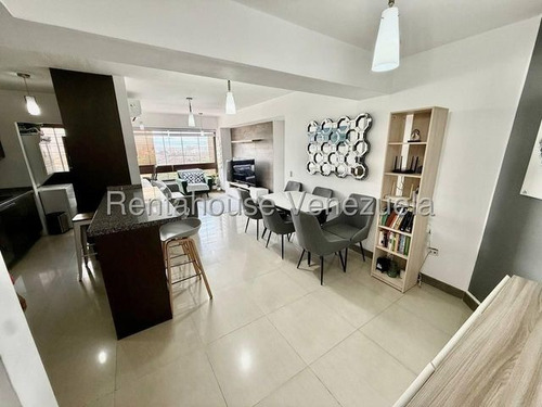 Moderno Y Actualizado, Bello Apartamento Se Vende En Mariperez Mls-25-19117 Mv