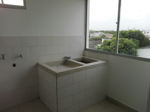 Imagen 14 de 16 de Arrienda Apartamento B/ Obrero