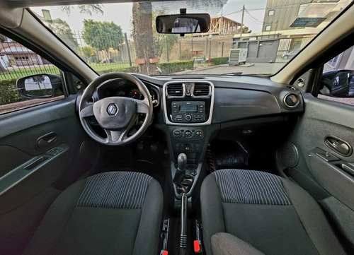 Imagen 7 de 12 de Renault Logan Authentique Plus 1.6 2019 50.000km Fcio T/usad