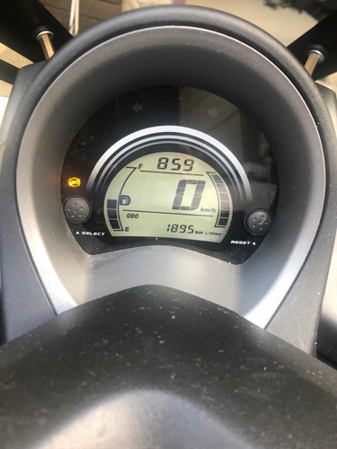 Imagem 5 de 9 de Yamaha Nmax 160