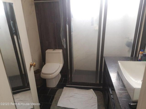 Casa En Venta En Huixquilucan, La Herradura Am. 24-1513