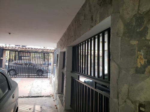 Imagen 2 de 27 de Venta De Aparto-quinta En Prebo - Inmobiliaria Maggi Cod. 687