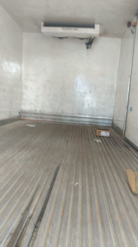 Imagem 3 de 4 de Mercedes Acelo 915 C