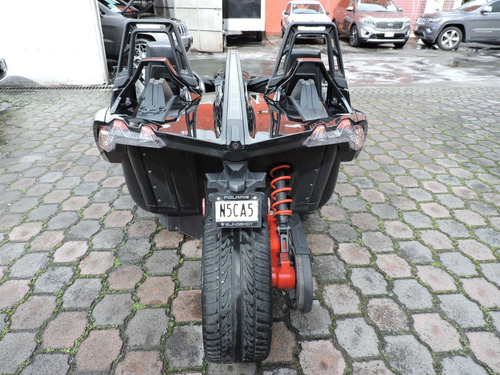 Imagen 8 de 14 de Slingshot Polaris Modelo 2016