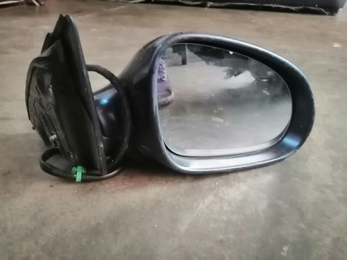 Retrovisor De Volkswagen Passat Derecho 