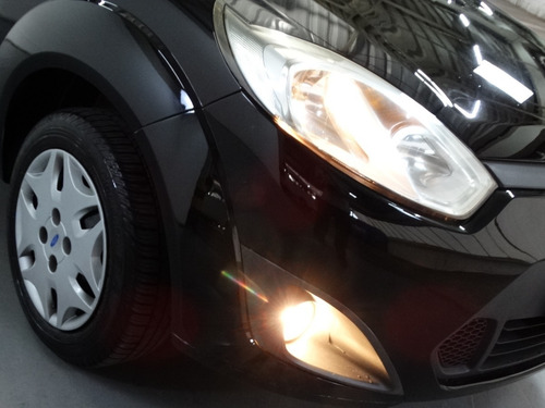 Ford Fiesta 1.6 Se 5p