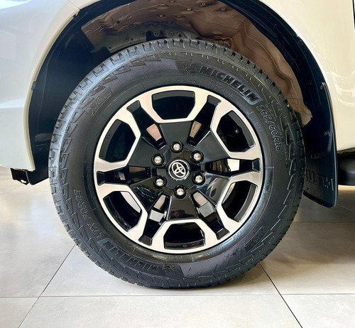 Toyota Hilux Srx 4x4 2.8 Turbo Diesel Cabine Dupla