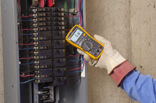 Multímetro Digital Fluke 117 Con Detección De Tensión Altern