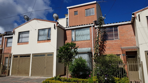 Casa De 4 Habitaciones 