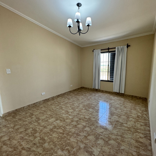 Hermosa Casa Quinta Sobre Ruta 205
