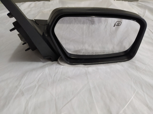 Retrovisor Derecho Ford Fusión 